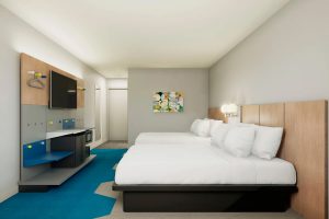 Microtel-Lac-Megantic_chambres-2lits-king - Microtel Lachute