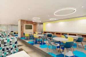 Microtel_Lac-Megantic-Lobby2 - Microtel Lachute